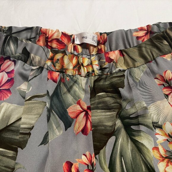 Pants - Picture 2 of 4